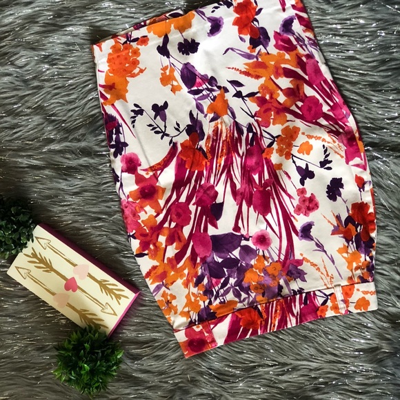 Sold ✔️ - Picture 2 of 7